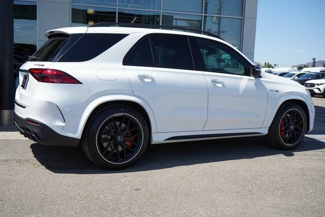 New 2026 MANUFAKTUR Moonlight White Metallic Mercedes-Benz AMG® GLE 63 S 4MATIC+ SUV image 51