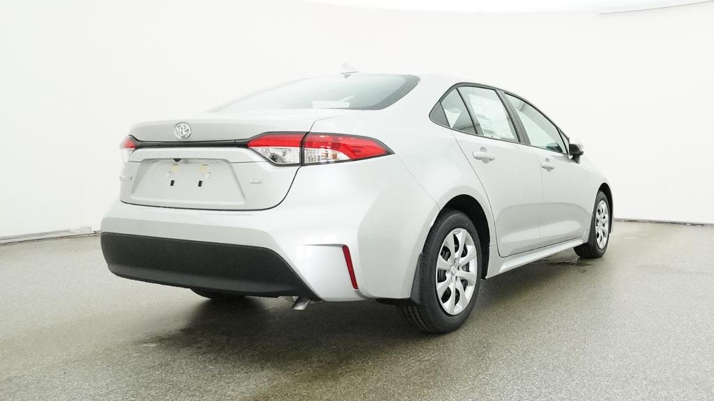 New 2027 Classic Silver Metallic Toyota LE image 21