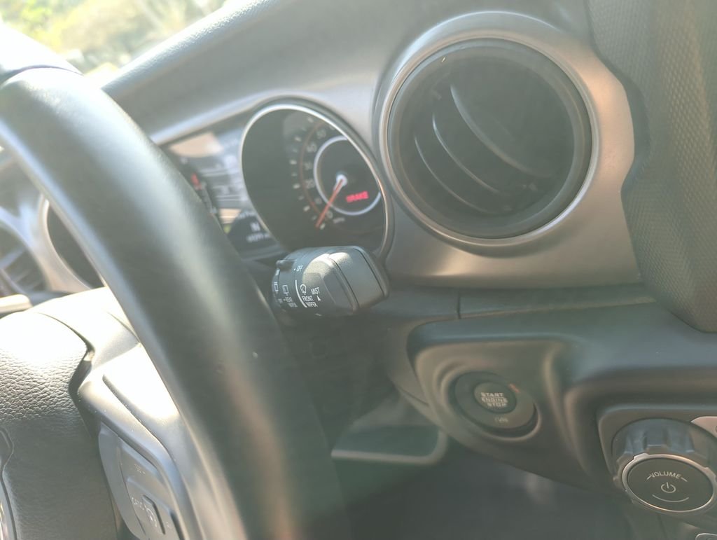 Used 2021 Red Jeep Unlimited Willys image 23