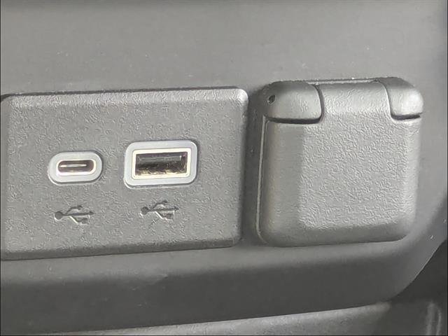 2021 Chevrolet Silverado 1500 RST - Photo 27