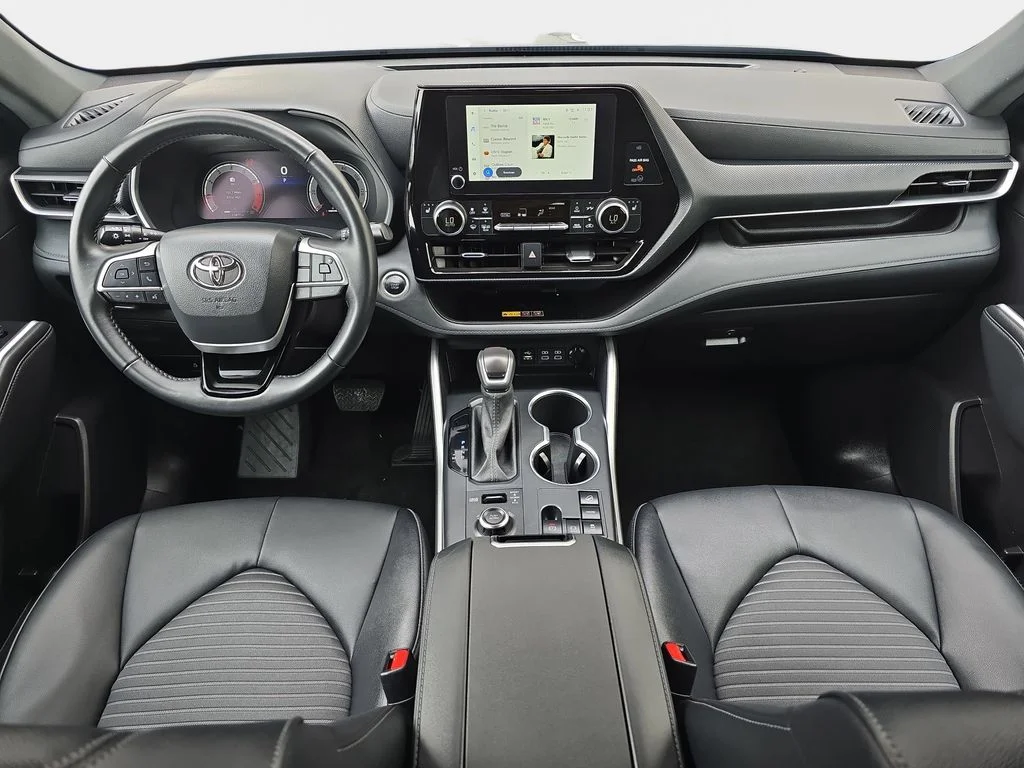 Used 2025 Blue Toyota XSE image 10
