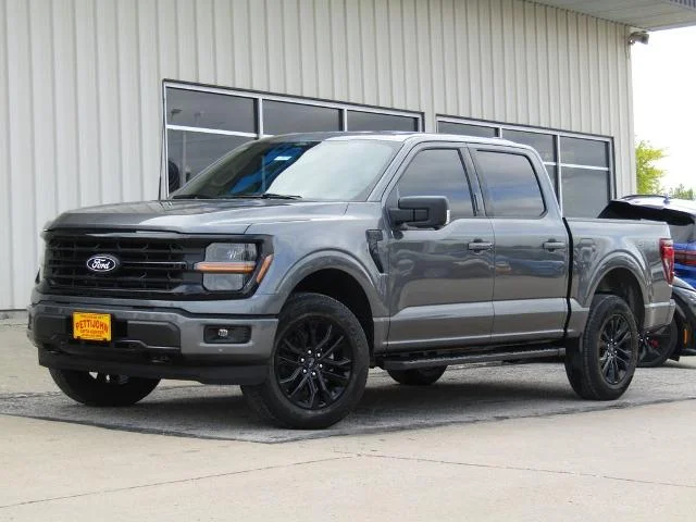 New 2026 Carbonized Gray Metallic Ford XLT image 46
