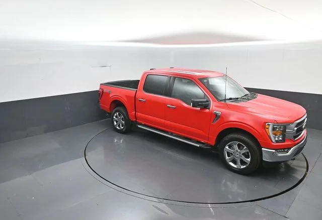 Used 2023 Race Red Ford XLT image 20