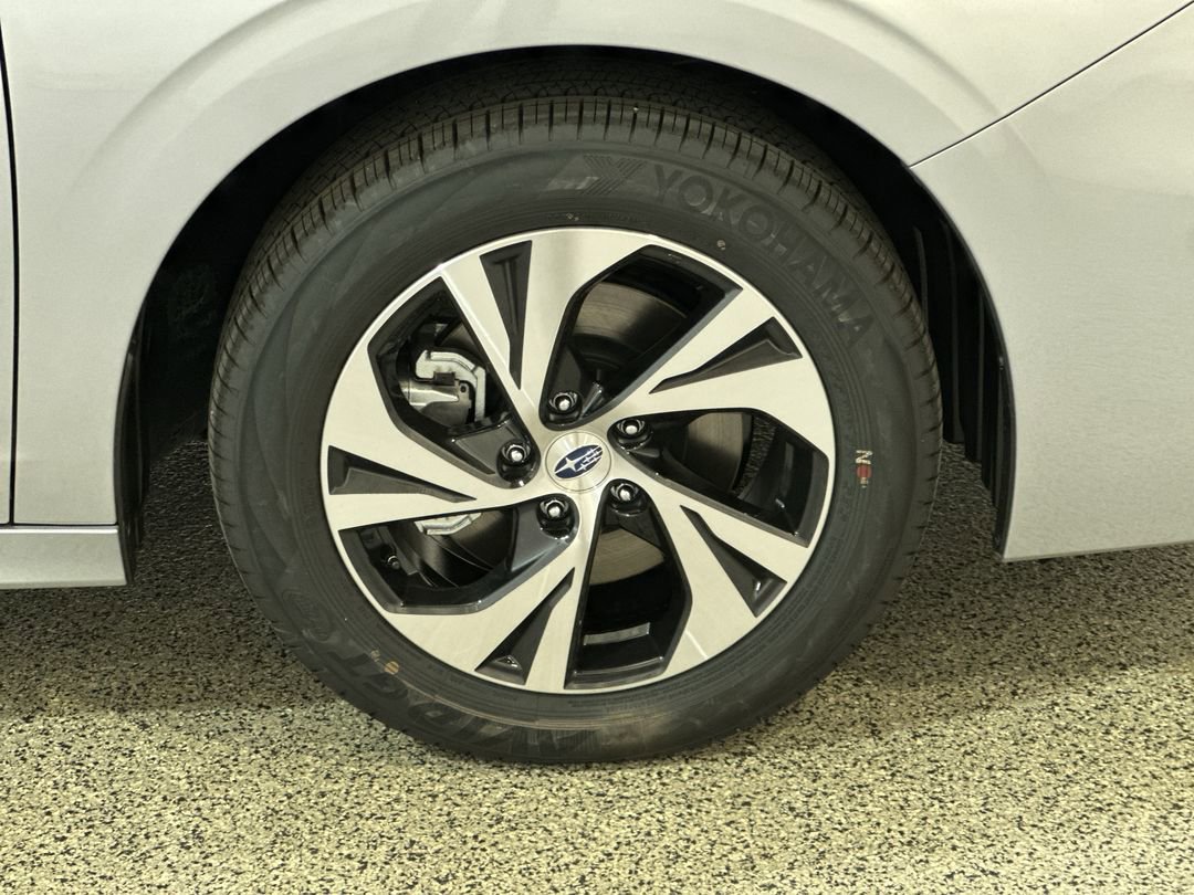 2025 Subaru Legacy Premium - Photo 10