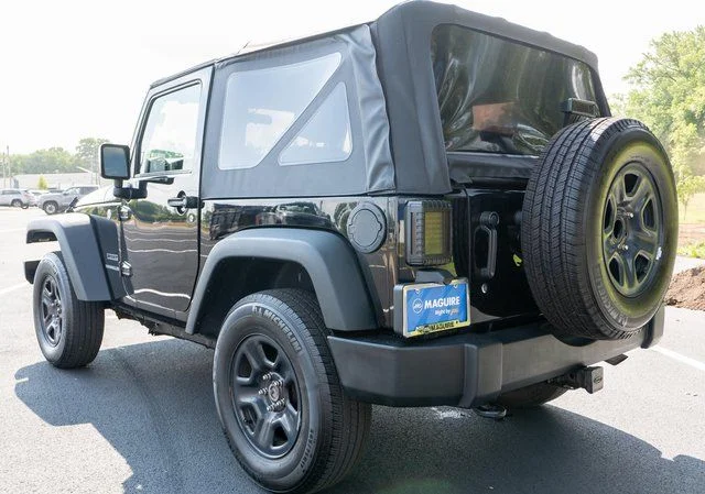 Used 2016 Black Jeep Sport image 8