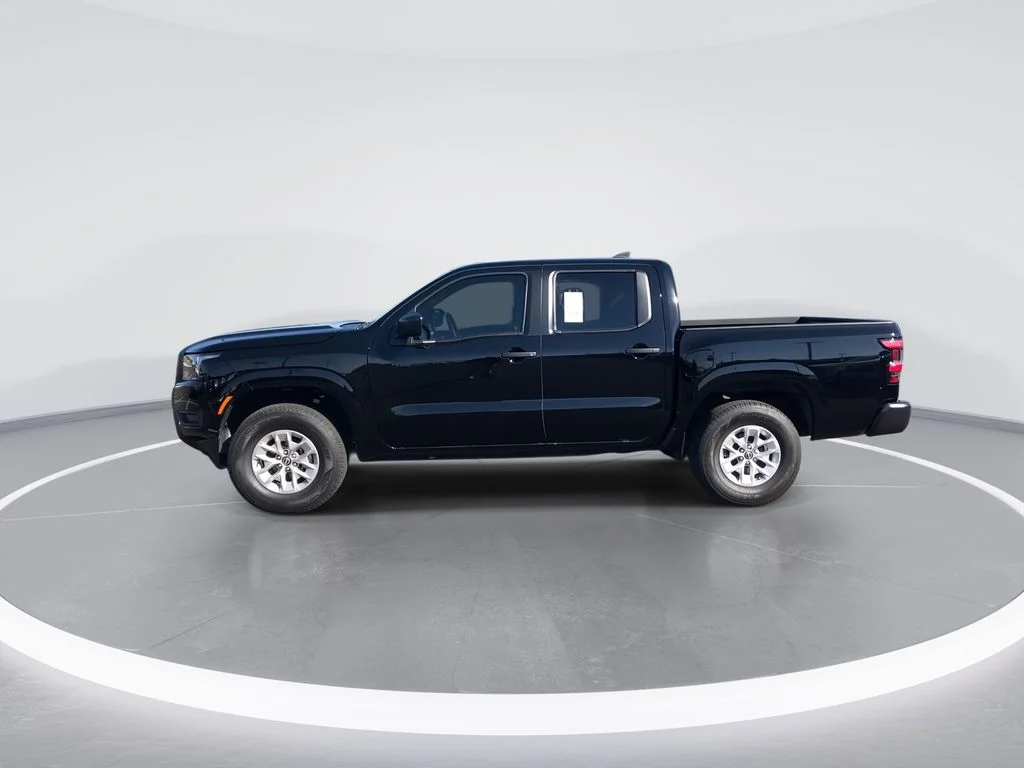 Used 2025 Black Nissan S image 5