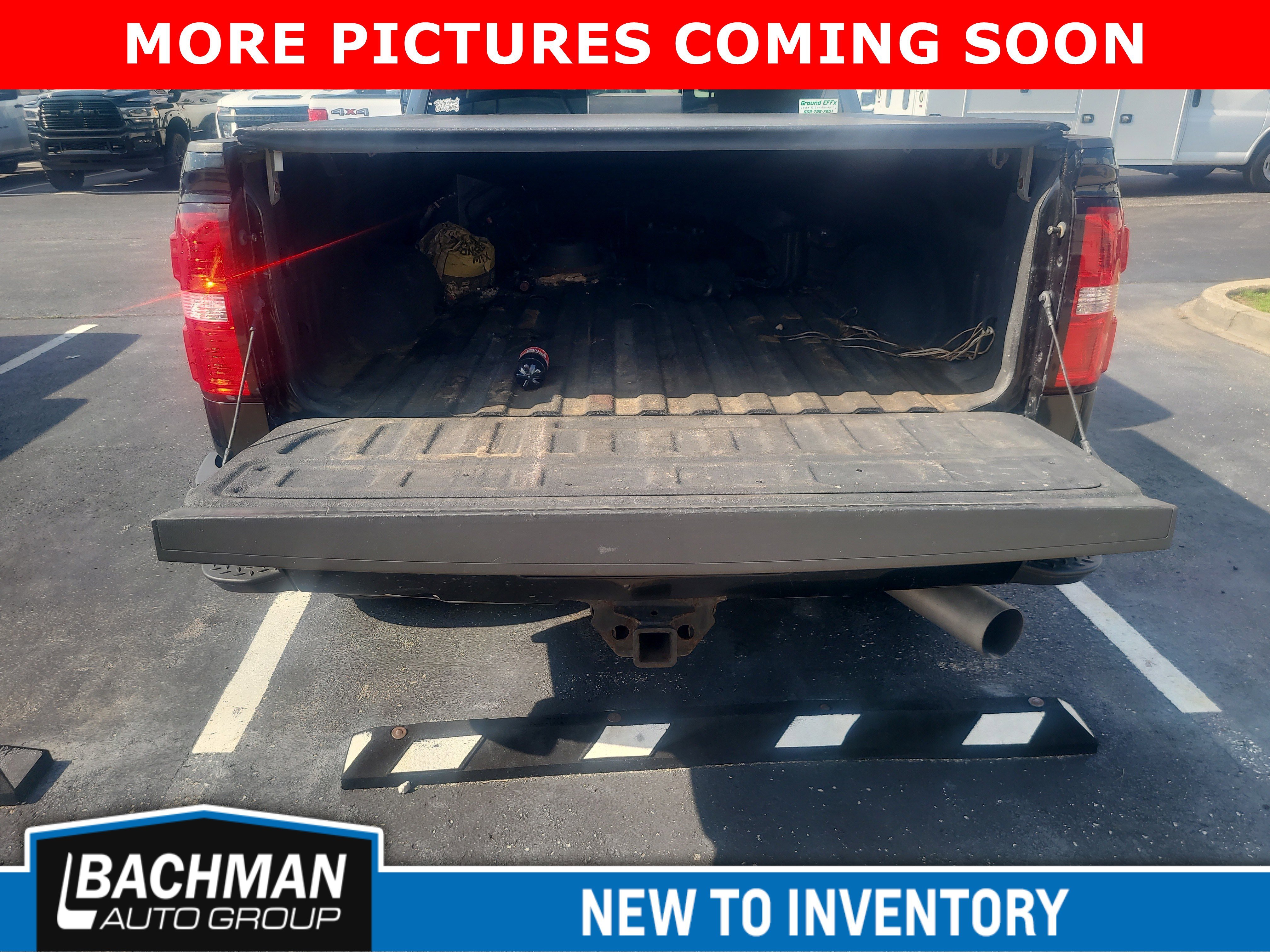 Used 2018 Onyx Black GMC Denali image 4