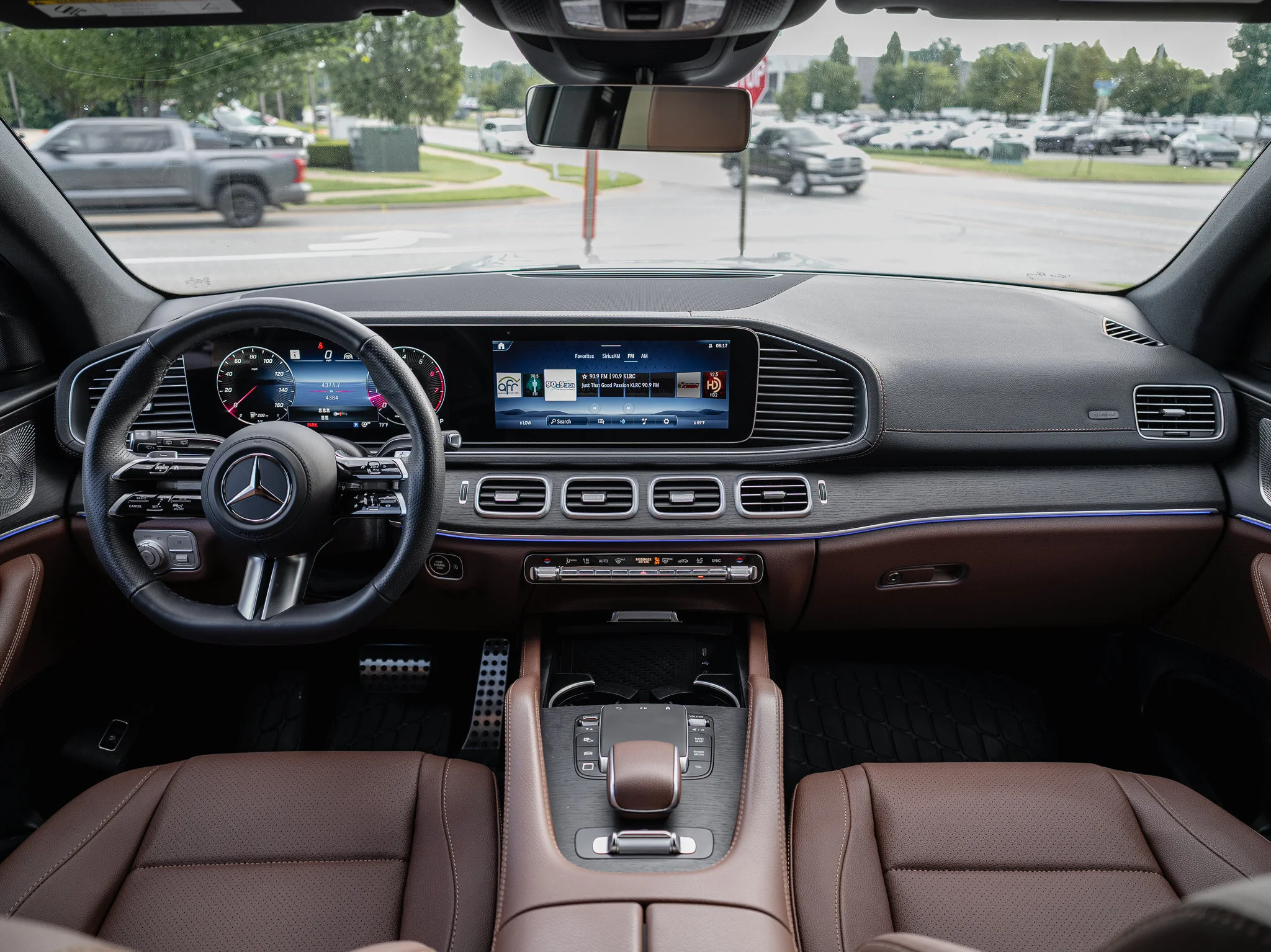 Certified Used 2025 Cirrus Silver Metallic Mercedes-Benz GLS 450 image 18