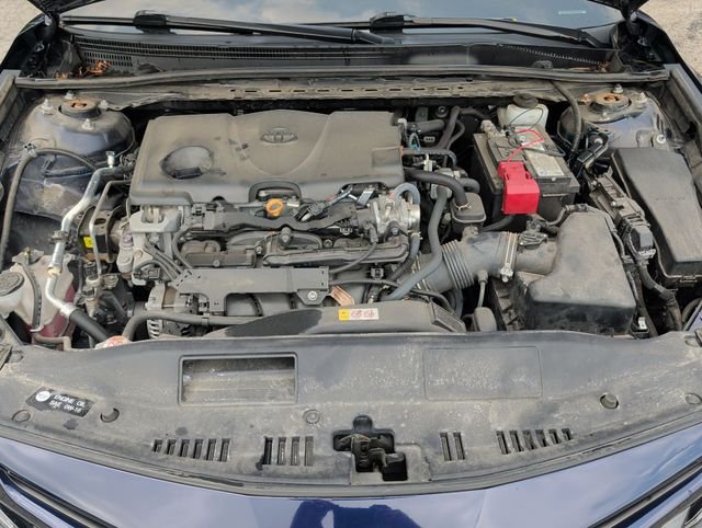 Used 2022  Toyota XSE image 31
