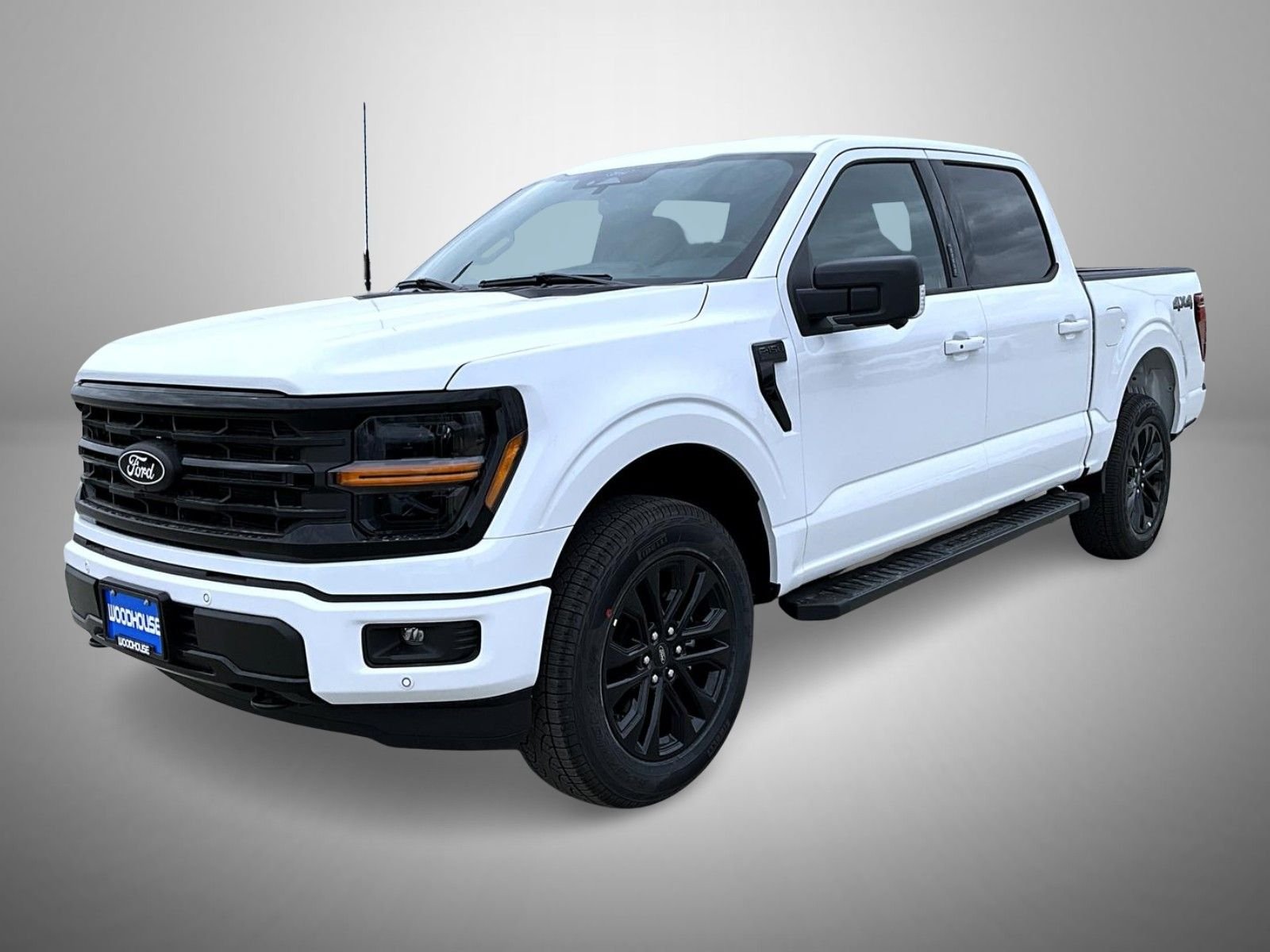 New 2026 Oxford White Ford XLT image 1