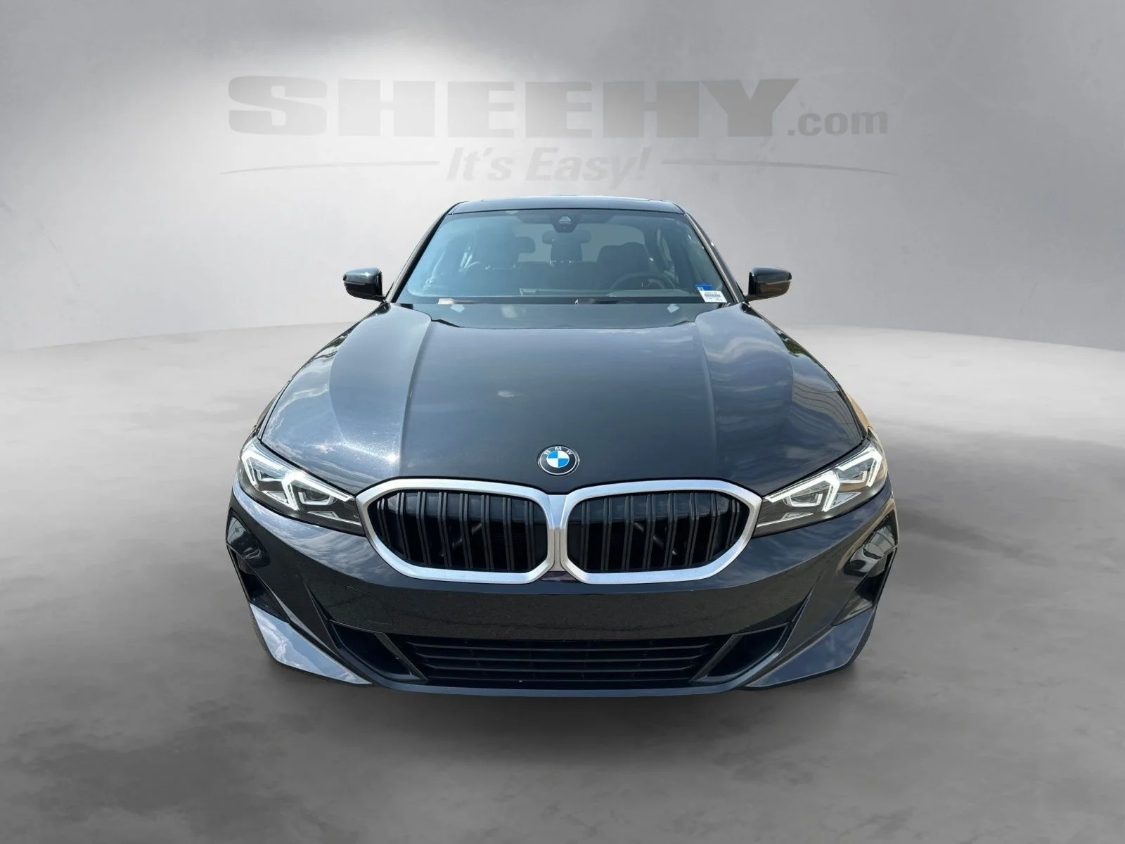 Used 2025 Black BMW 330i xDrive image 17
