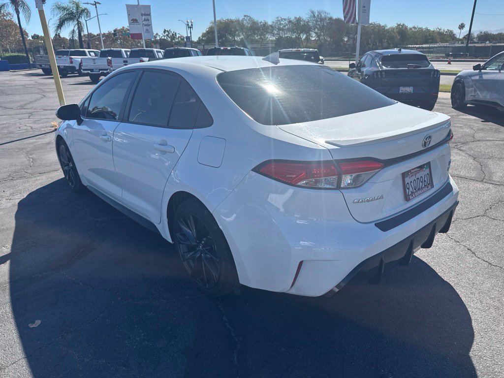 Used 2025 White Toyota SE image 5