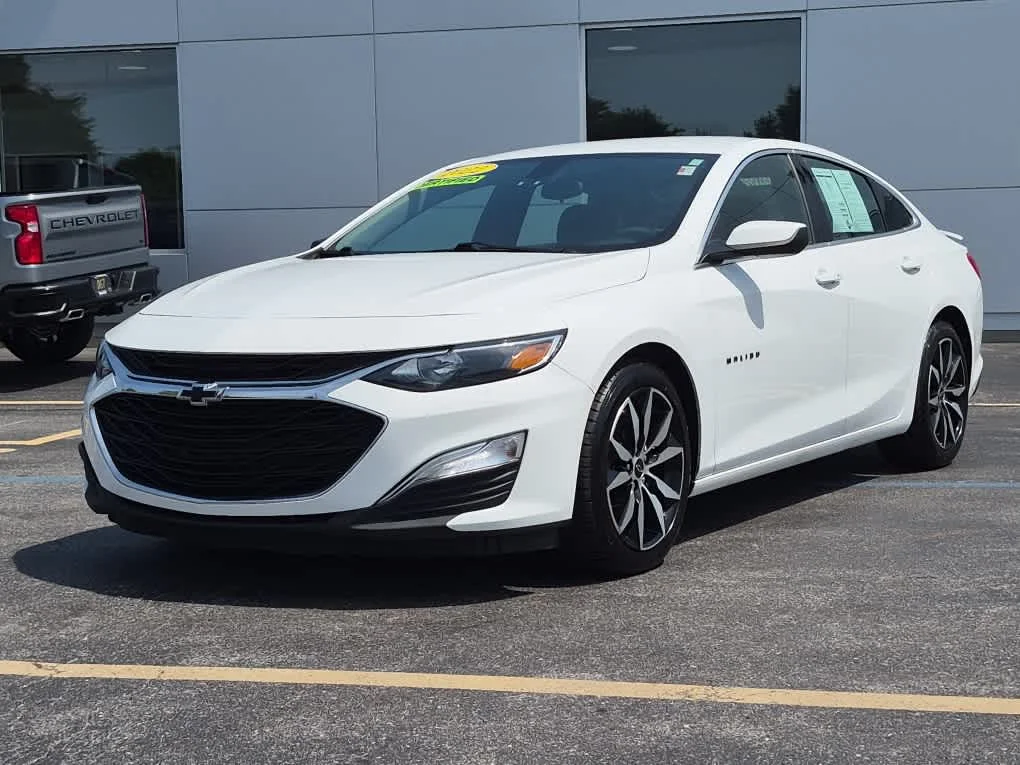 2022 Chevrolet Malibu RS