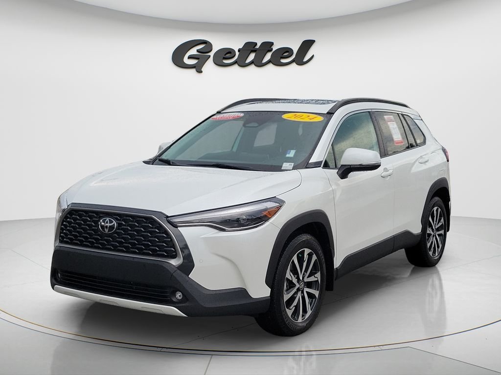 Used 2024 Beige Toyota XLE image 1