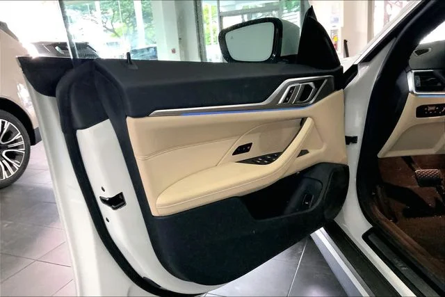 Certified Used 2023 Alpine White BMW eDrive35 image 10