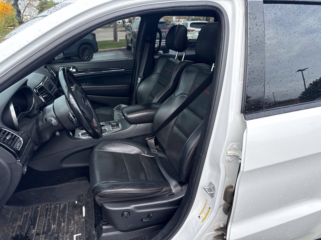 Certified Used 2020 White Jeep Trailhawk image 8