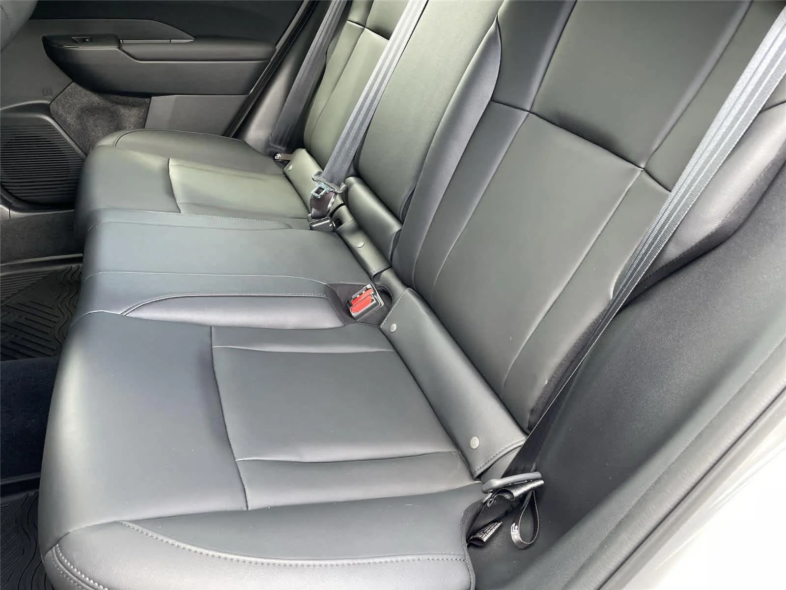 Used 2026 River Rock Pearl Subaru Premium image 14