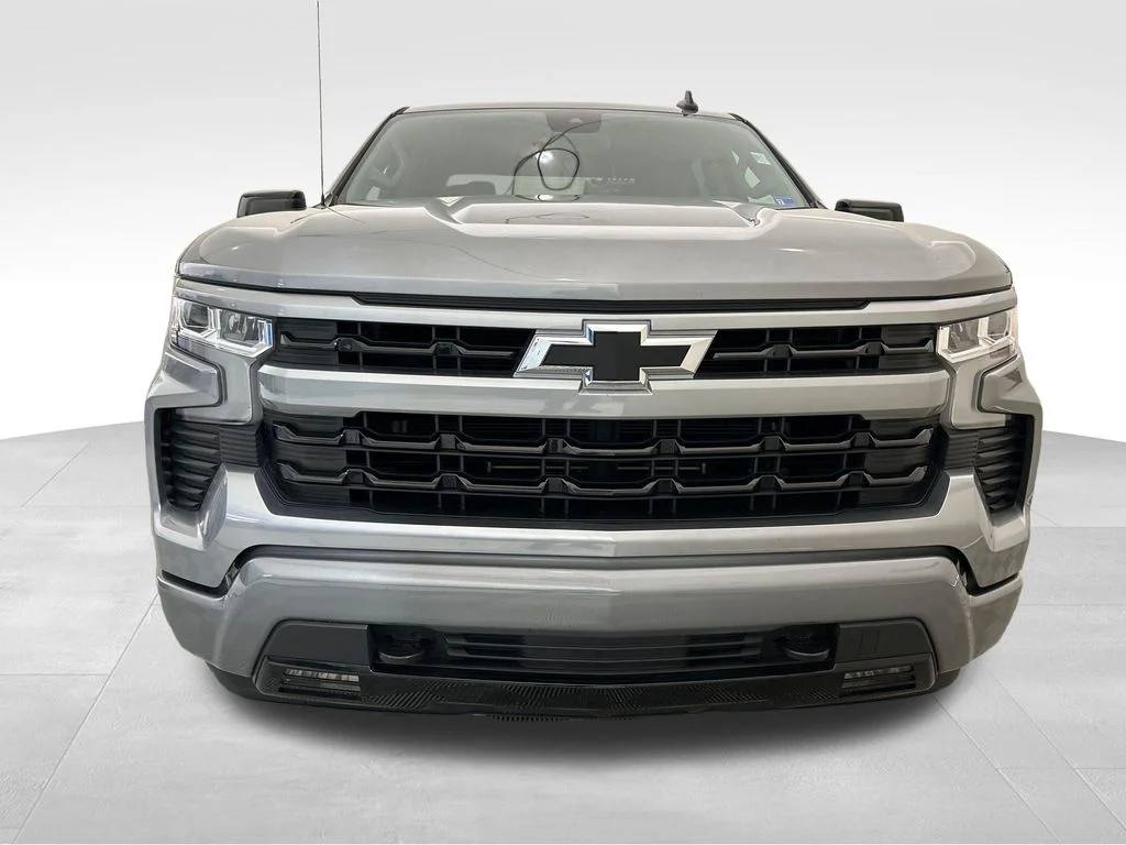 Used 2024 Gray Chevrolet RST image 10