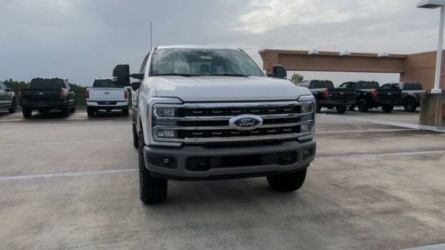 New 2026 Star White Metallic Tri-Coat Ford F-250® King Ranch® image 74