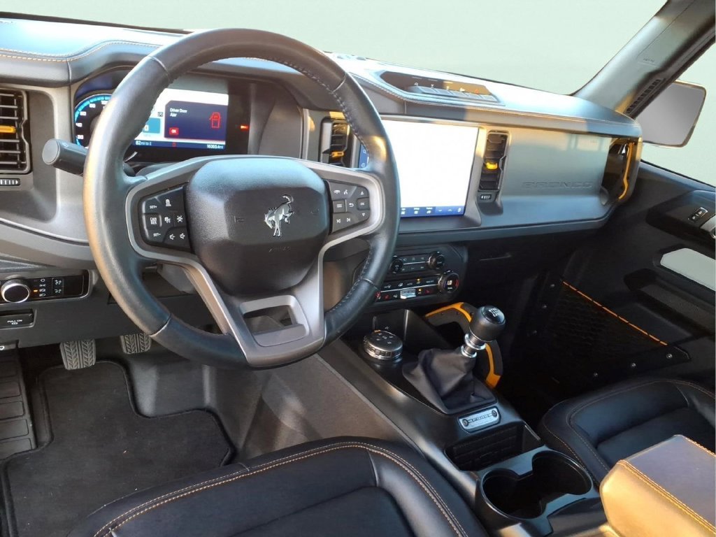Used 2024 Green Ford Badlands image 18