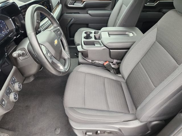 Used 2025 Black Chevrolet LT image 14