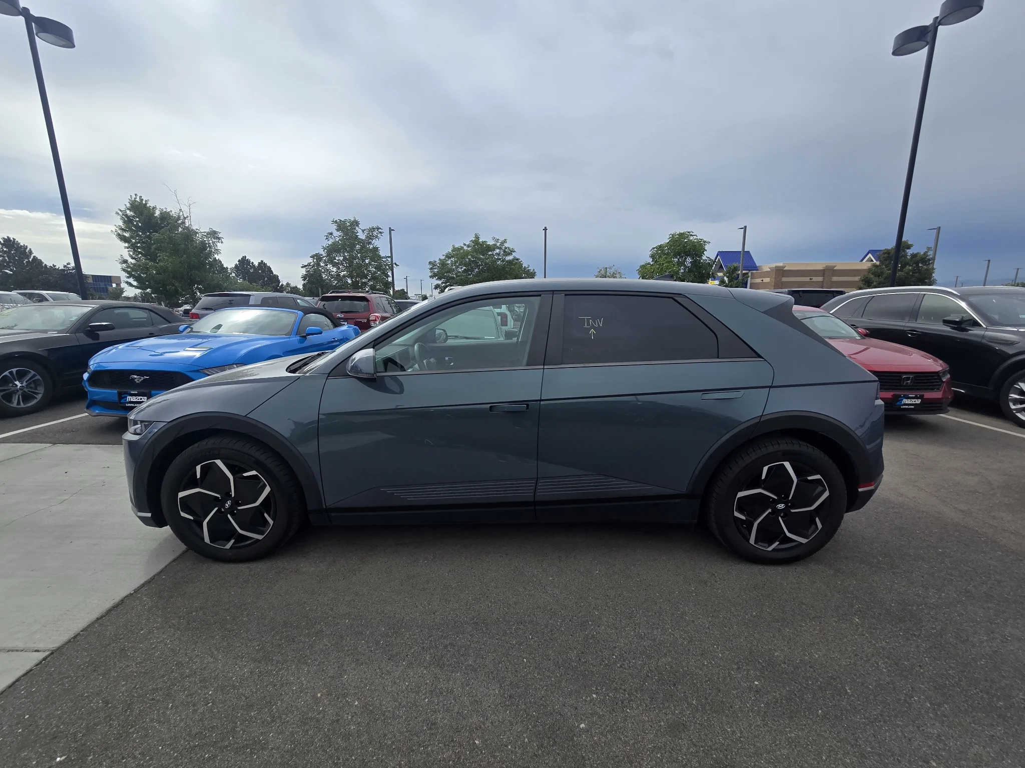 Used 2024 Digital Teal Hyundai SEL image 12