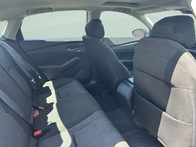 Used 2023  Honda EX image 21