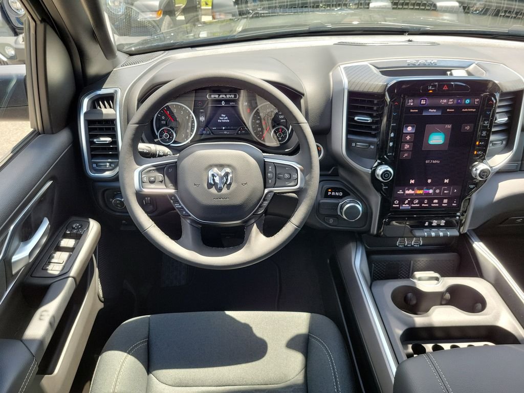 New 2026 Diamond Black Crystal Pearlcoat RAM Big Horn/Lone Star image 13