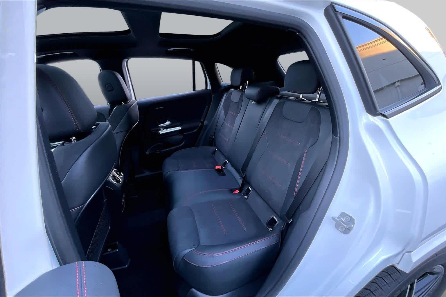 Used 2026 Polar White Mercedes-Benz GLA 250 image 20