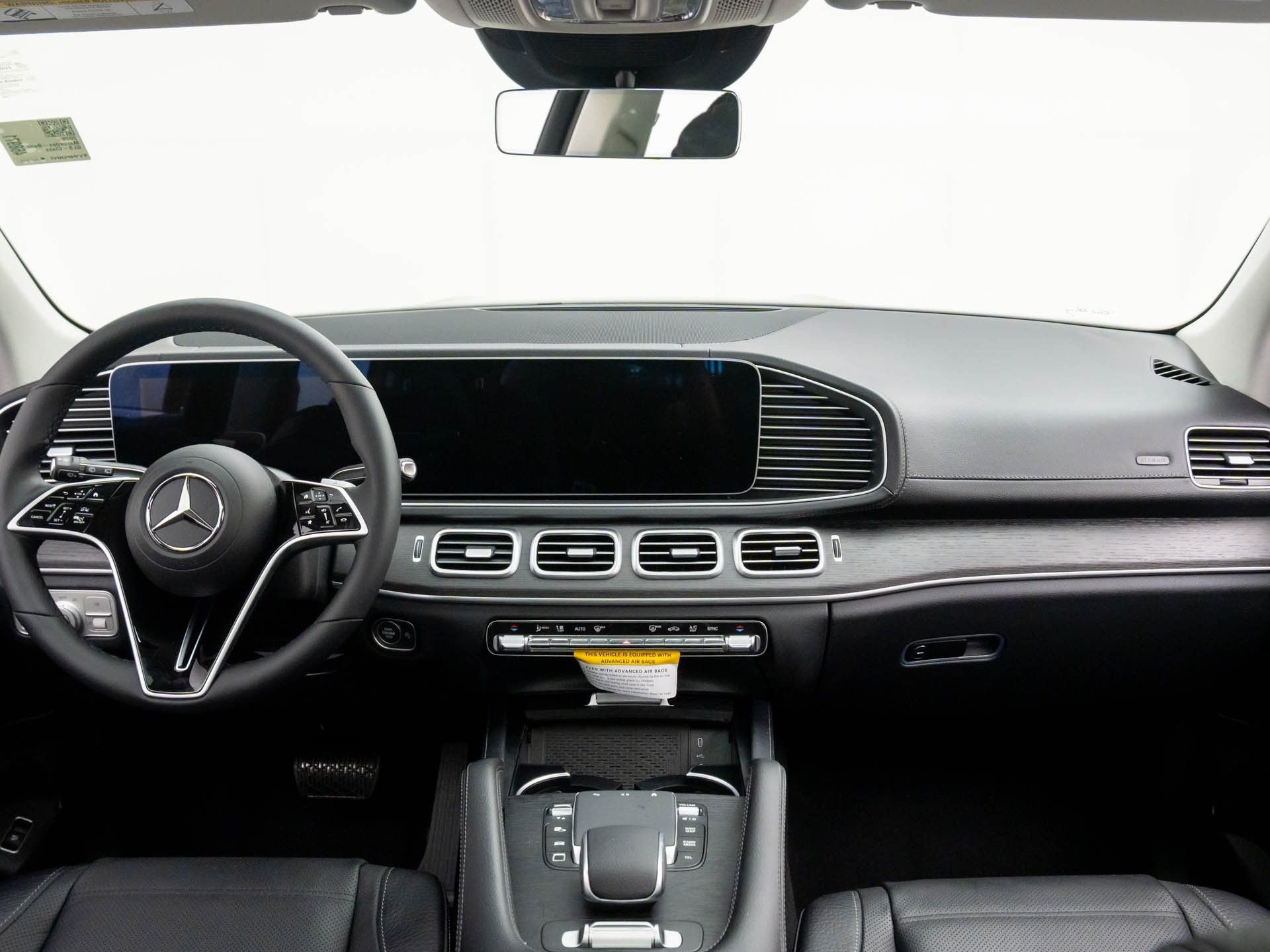 New 2026 Black Mercedes-Benz GLS 450 image 9