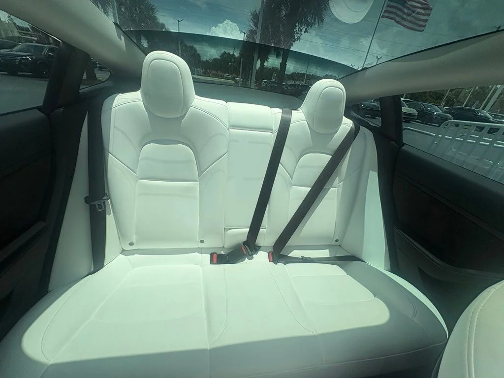Used 2023 White Tesla Base image 9
