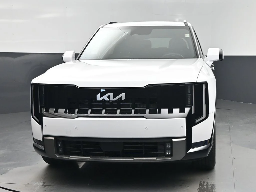 Certified Used 2027 White Kia SX image 6