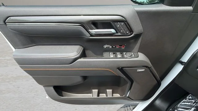 Used 2026 White GMC AT4 image 17