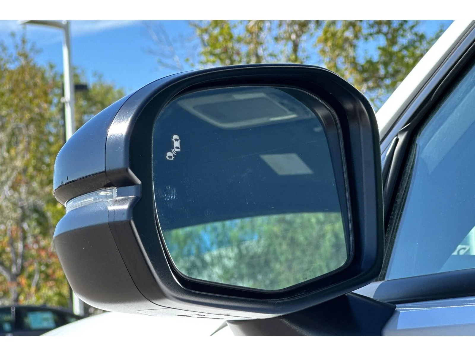 Used 2025 Platinum White Pearl Honda Sport image 55