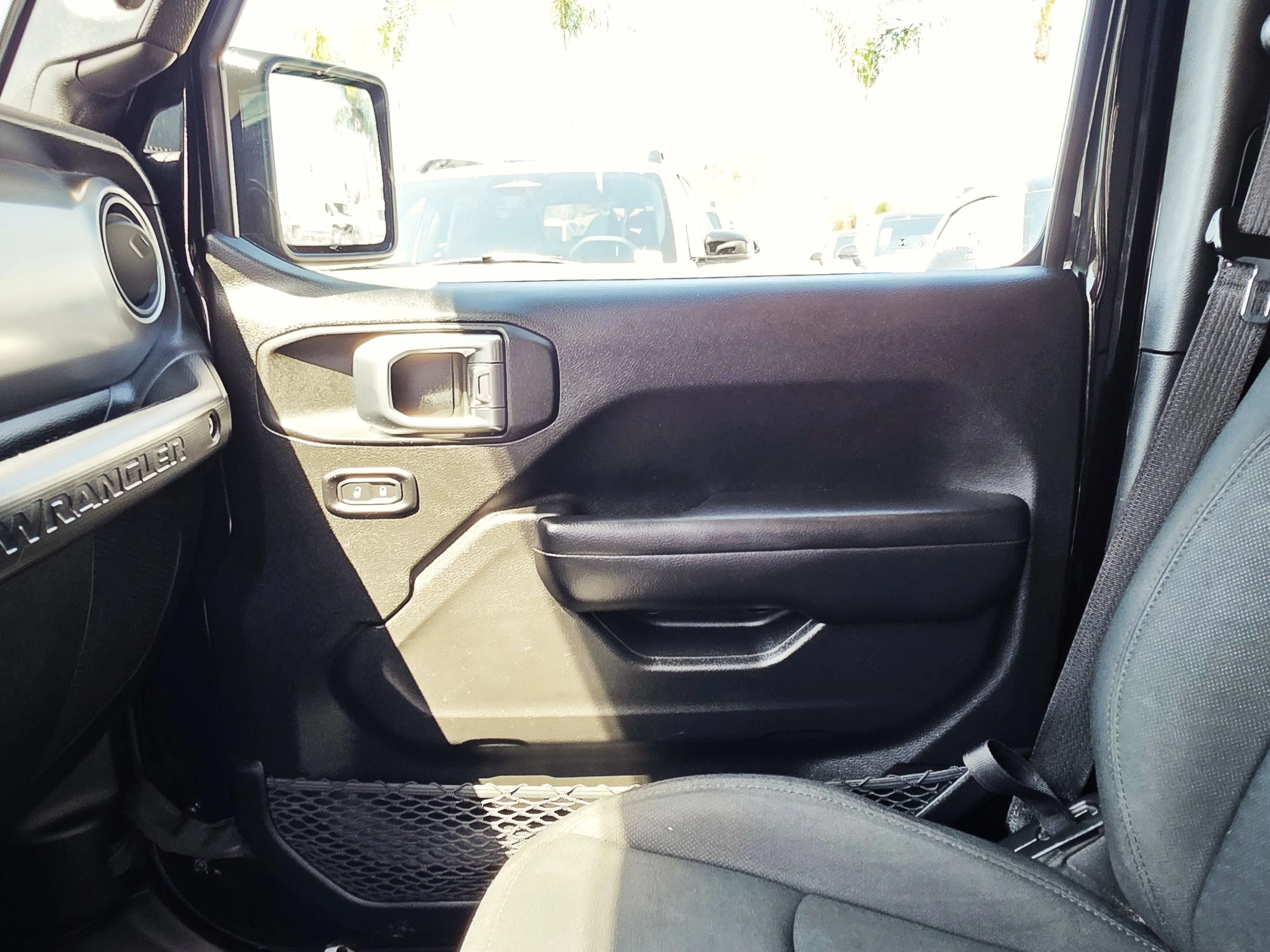 Used 2019 Black Clearcoat Jeep Unlimited Sport S image 16