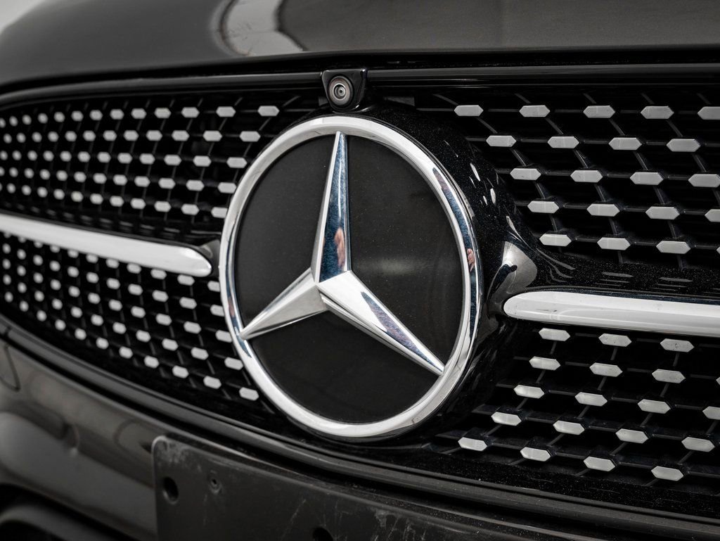 Used 2023 Graphite Mercedes-Benz E 450 image 4