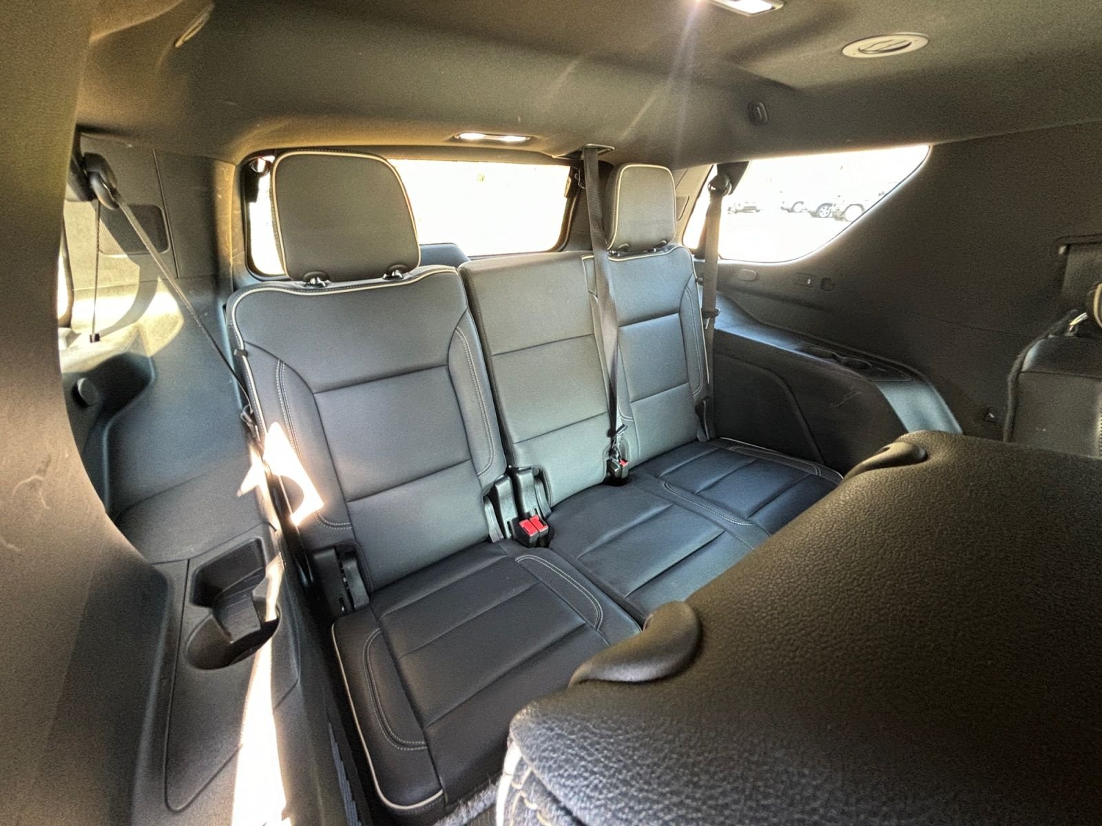 Used 2024 White Chevrolet Premier image 18