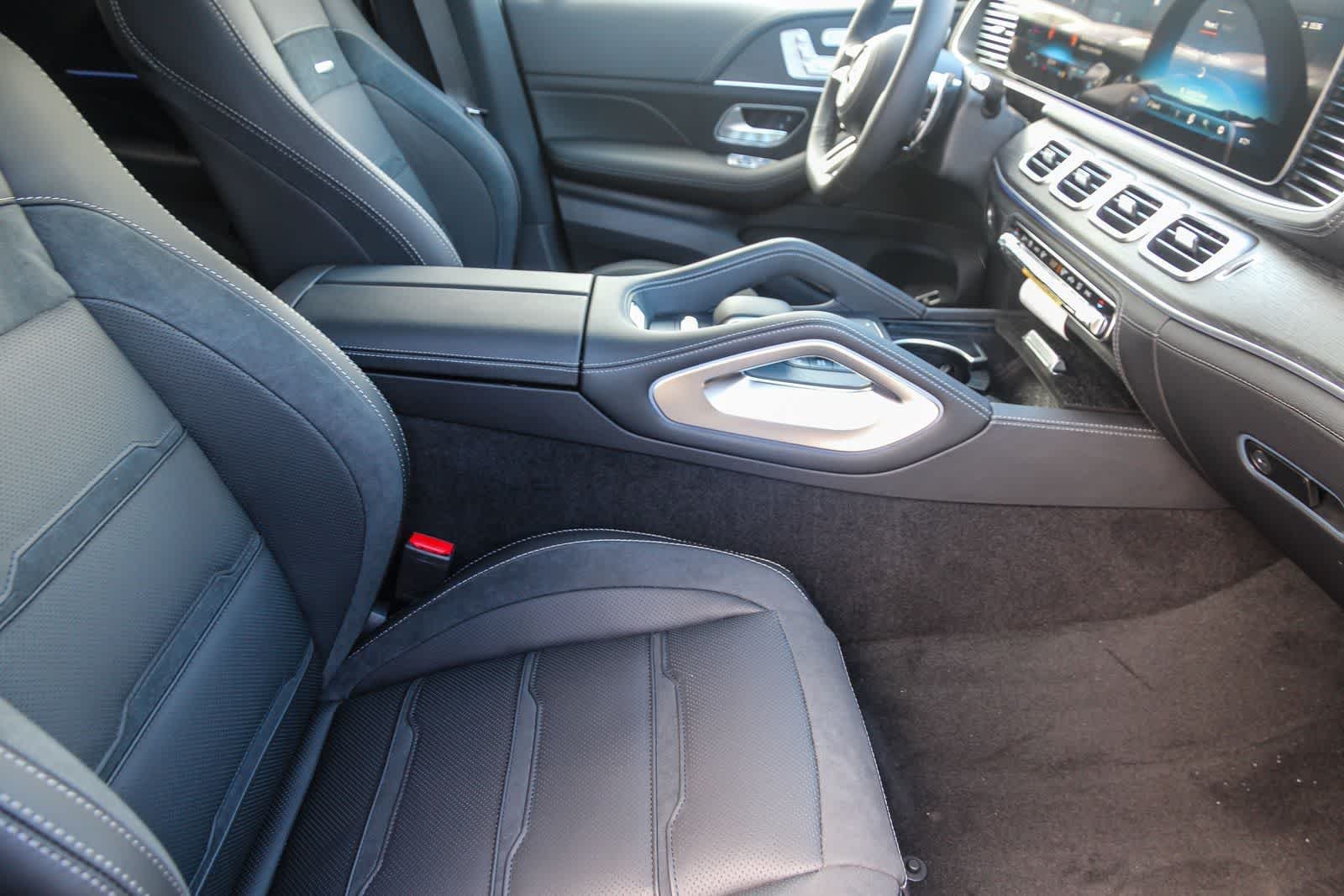 New 2026 Cirrus Silver Metallic Mercedes-Benz AMG® GLE 53 image 18