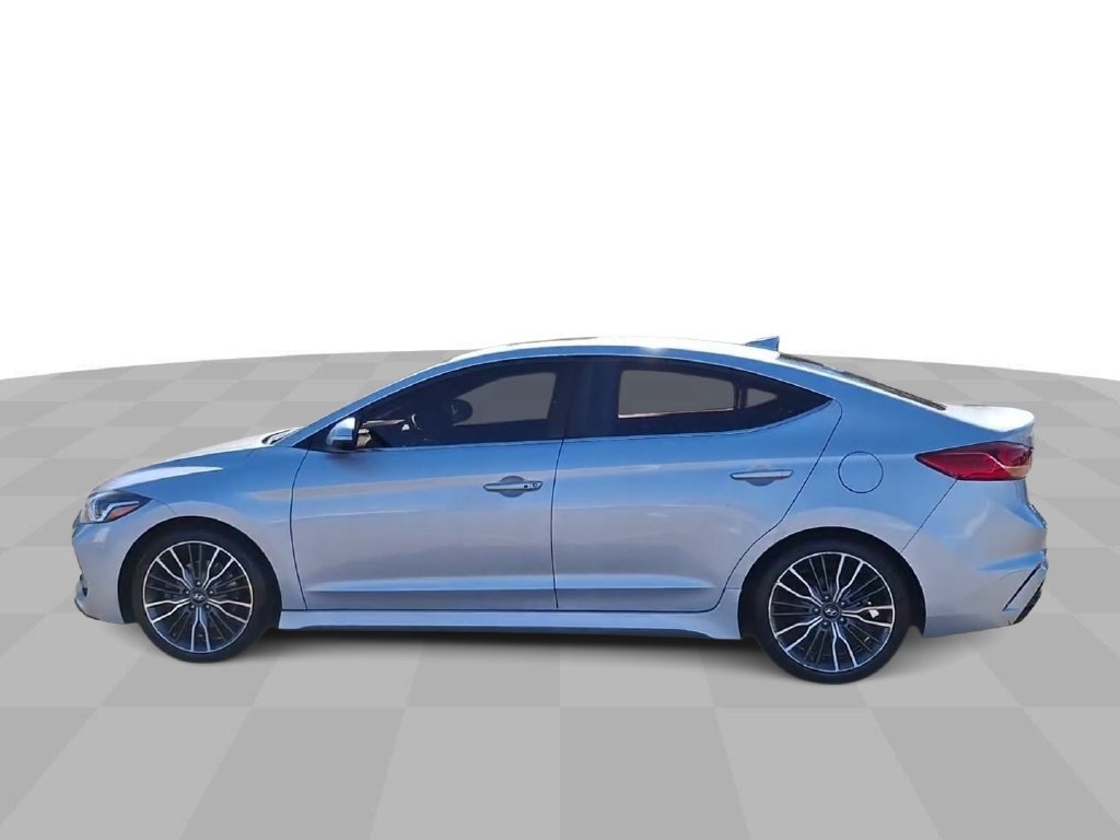 Used 2017 Silver Hyundai Sport image 5