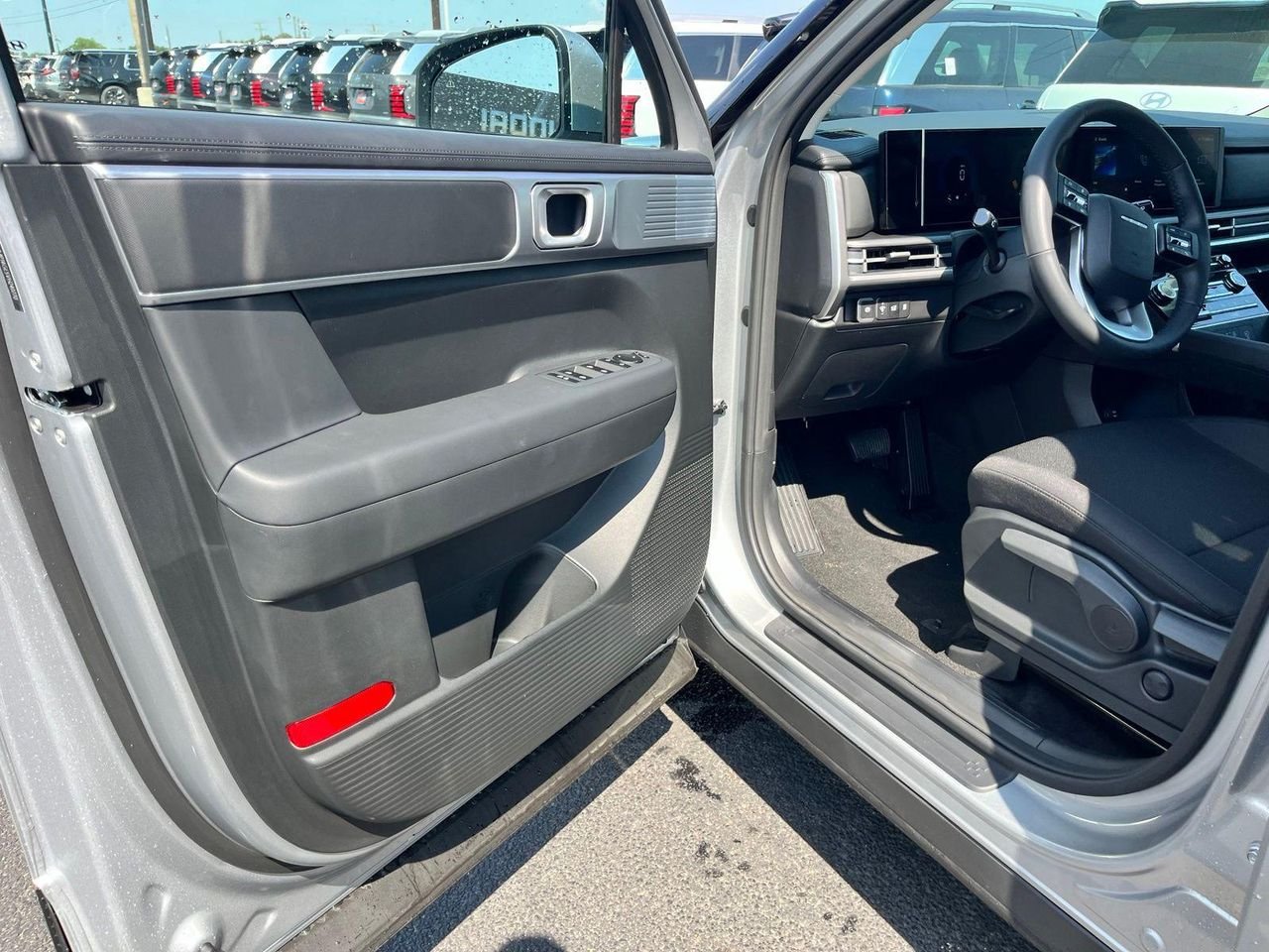 New 2027 Silver Hyundai SE FWD image 13