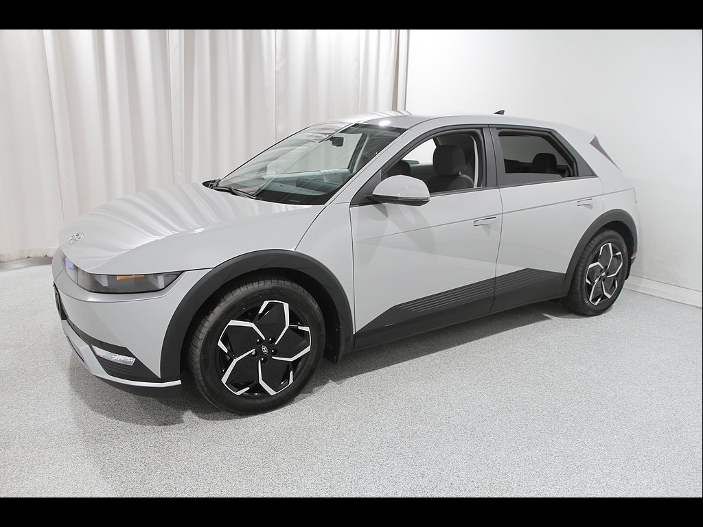 Certified Used 2024 Cyber Gray Hyundai SEL image 3