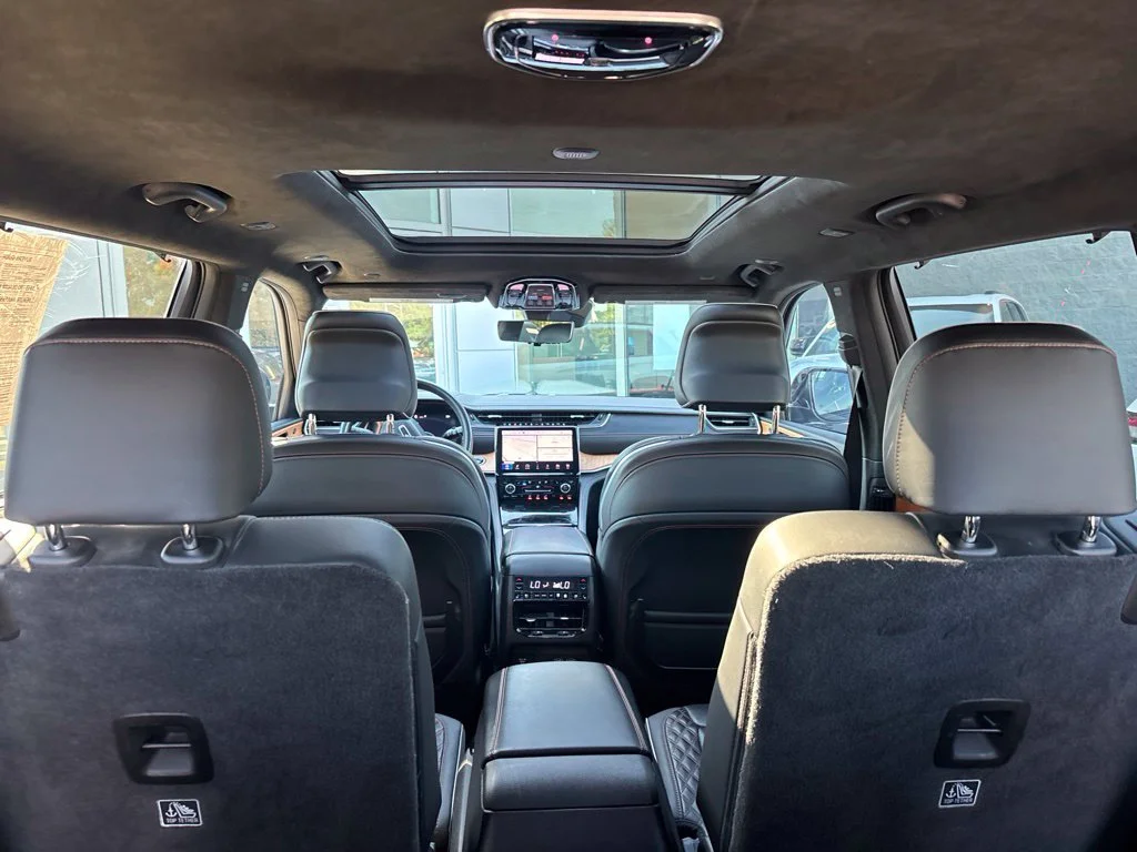 Used 2021 Black Jeep Summit image 44