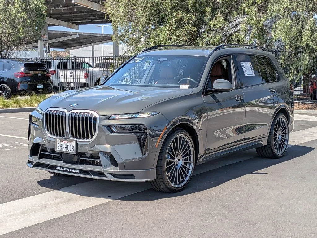 Used 2025 Gray BMW ALPINA XB7 image 2