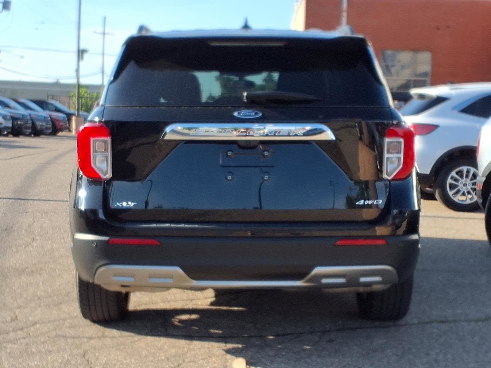 Certified Used 2024 Agate Black Metallic Ford XLT image 24