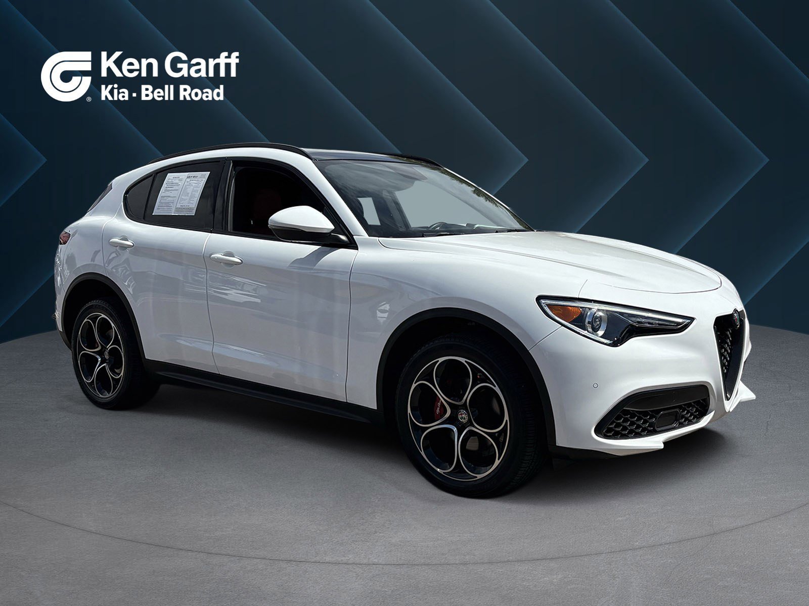2019 Alfa Romeo Stelvio Ti Sport AWD's photo