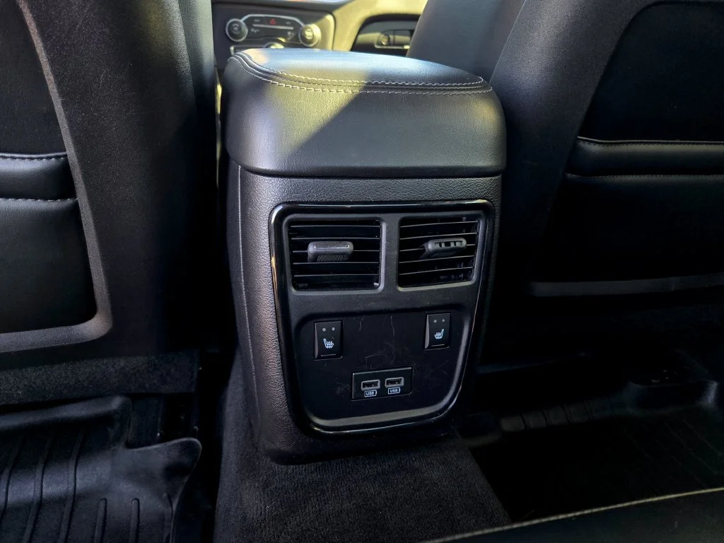 Used 2016 Red Dodge R/T image 33