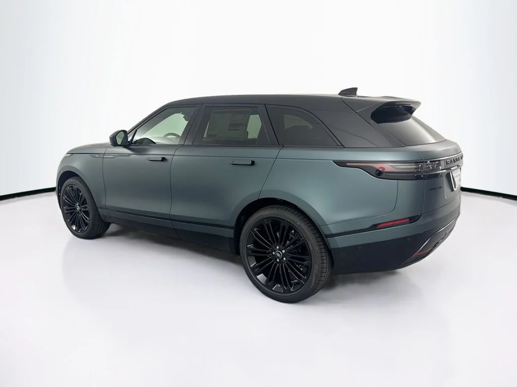 New 2026 Giola Green Land Rover Belgravia Edition image 7