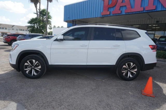 2024 Volkswagen Atlas SE - Photo 10