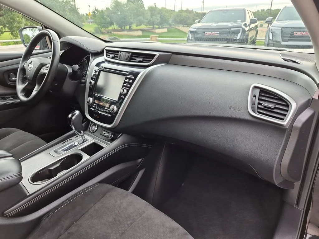 Used 2021 Black Nissan SV image 37