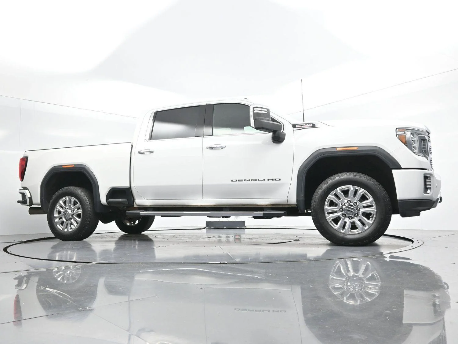 Used 2021 SUMMIT WHITE GMC Denali image 46
